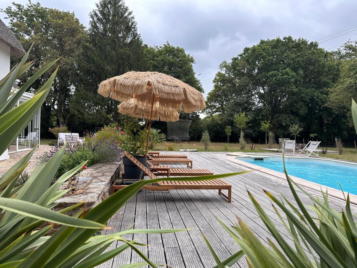 Hotel Grand Tepee Glamping Pour 2 Saint-Lyphard Esterno foto