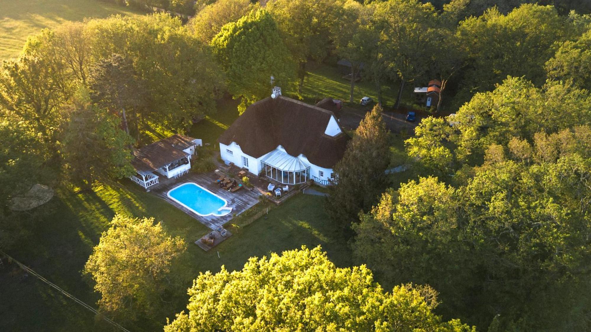 Hotel Grand Tepee Glamping Pour 2 Saint-Lyphard Esterno foto