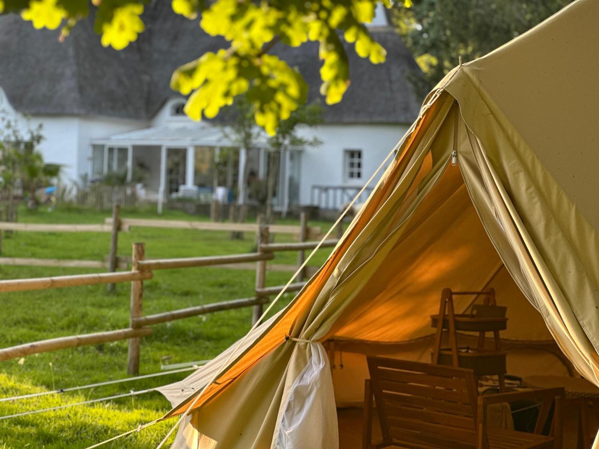 Hotel Grand Tepee Glamping Pour 2 Saint-Lyphard Esterno foto